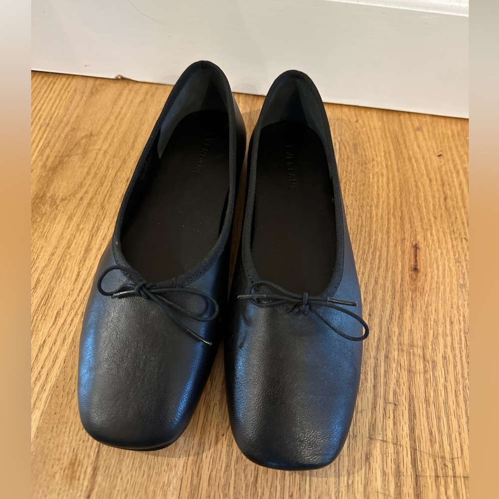 Everlane Black Leather Ballet Flats NEW.
